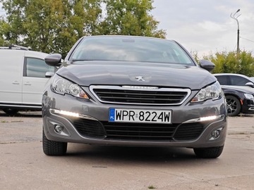 Peugeot 308 II SW 1.2 PureTech 110KM 2017 PEUGEOT 308 Hatchback 5d 1.2 PureTech 110KM, Manual,2 x Klucz, Serwisowany, zdjęcie 1