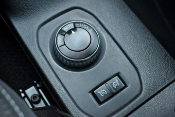 Dacia Duster II SUV 1.5 Blue dCi 115KM 2019 Dacia Duster Salon Polska / 4x4 / Świeżo po, zdjęcie 19