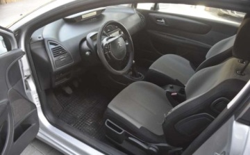 Citroen C4 I Hatchback 1.6 HDi 110KM 2008 Citroen C4 Citroen C4 HDi 110 FAP Tendance 1.6 Diesel 109KM, zdjęcie 6