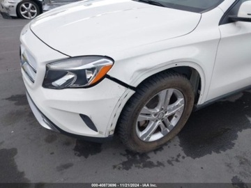Mercedes GLA I 2017 Mercedes-Benz GLA 2017 Mercedes-Benz GLA GLA 250 4MATIC SUV 2.0 Benzyna, zdjęcie 5