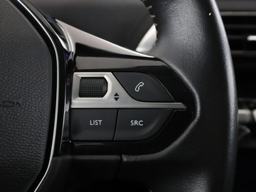 Peugeot 3008 II Crossover 1.5 BlueHDI 130KM 2019 Peugeot 3008 Niski przebieg Virtual Navi Czujniki, zdjęcie 30