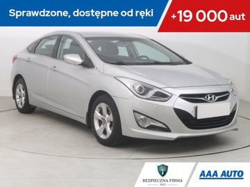 Hyundai i40 Sedan 1.7 CRDi 115KM 2012 Hyundai i40 1.7 CRDI, Salon Polska, Klima