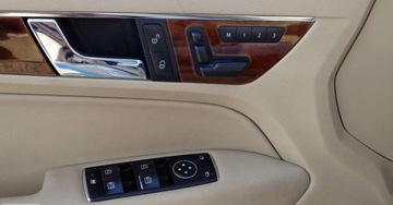 Mercedes Klasa E W212 Limuzyna 350 CGI BlueEFFICIENCY 292KM 2012 Mercedes-Benz Klasa E Mercedes-Benz Klasa E W212 350 Cabrio 3.5 V6 292KM, zdjęcie 17