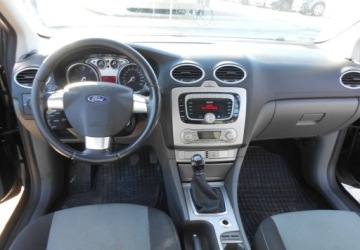 Ford Focus II Focus C-Max 1.6 TDCi 109KM 2009 Ford Focus Ford Focus Mk2 1.6 benzyna 109 KM 1.6 Diesel 109KM, zdjęcie 9