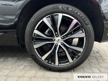 Volvo XC60 II 2025 Volvo XC 60 FV23% B5B AWD Plus Dark HAK Panorama B, zdjęcie 9