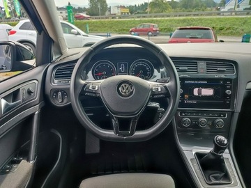 Volkswagen Golf VII Variant Facelifting 1.0 TSI 110KM 2017 Volkswagen Golf VII 1.0 TSI Comfortline, zdjęcie 24