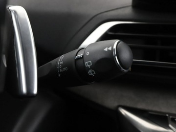 Peugeot 3008 II Plug-In Hybrid Facelifting 1.6 HYBRID 225KM 2022 Peugeot 3008 PHEV full LED virtual cocpit, zdjęcie 33