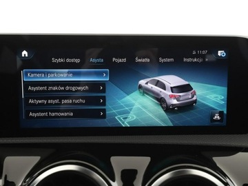 Mercedes Klasa A W177/V177 Hatchback AMG 2.0 A35 306KM 2020 Mercedes A 35 AMG A35 AMG 4MATIC 306KM Automat, zdjęcie 28