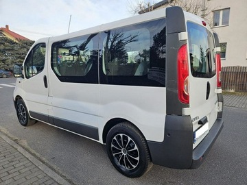 Opel Vivaro A 2013 Opel Vivaro 9 osób, zdjęcie 3