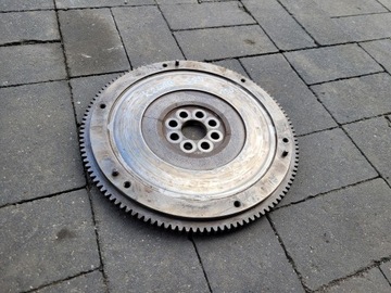 HONDA FR-V 2.0 KOLO SETRVAČNÍK