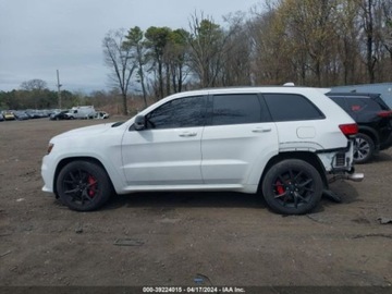 Jeep Grand Cherokee IV 2019 Jeep Grand Cherokee 2019r., 6.4 SRT, od ubezpieczalni 6.4 Benzyna 475KM, zdjęcie 3