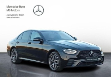 Mercedes Klasa E W213 Limuzyna Facelifting 2.0 E220d 194KM 2021 Mercedes-Benz Klasa E Salon PL AMG Airmatic Burmester LED Kam360 Distronic, zdjęcie 6