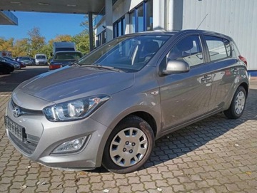 Hyundai i20 I Hatchback 5d Facelifting 1.2 DOHC 85KM 2012 Hyundai i20 1.2 PROSTA benzyna KLIMATYZACJA stan idealny BEZ rdzy 1.2 86KM, zdjęcie 3