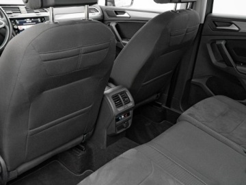 Volkswagen Tiguan II SUV Facelifting 1.5 TSI 150KM 2023 Volkswagen Tiguan GKA4596A#1.5 TSI LIFE DSG, zdjęcie 27