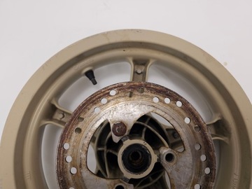 Переднее переднее колесо Yamaha Aerox 50