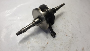 КОЛЕНВАЛ SUZUKI BURGMAN 125