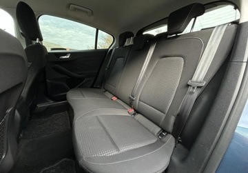 Ford Focus IV Hatchback 1.0 EcoBoost 125KM 2021 Ford Focus Titanium, Tempomat, Kamera, GPS, Podgrzewane fotele kierownica, zdjęcie 17