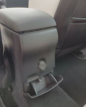 Citroen C4 II Hatchback 5d Facelifting 1.2 PureTech 130KM 2016 Citroen C4 162 1.2 THP 130 KM Shine Serwisowany w ASO GWARANCJA 1.2, zdjęcie 29