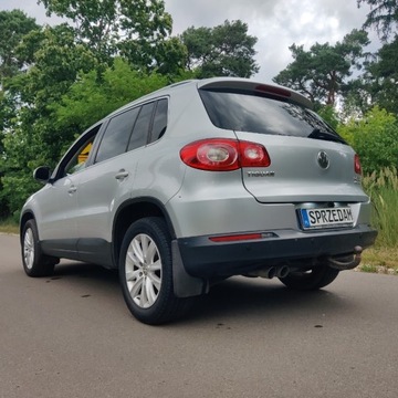 Volkswagen Tiguan I SUV 2.0 TDI CR DPF 140KM 2009 Volkswagen Tiguan 2.0 TDI 4x4 Xenon Android Hak Czujniki Parkowania 2.0, zdjęcie 4