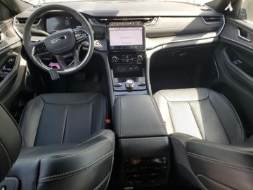 Jeep Grand Cherokee V 2023 Jeep Grand Cherokee L Overland 2023 3.6l 3.6 Benzyna 293KM, zdjęcie 7