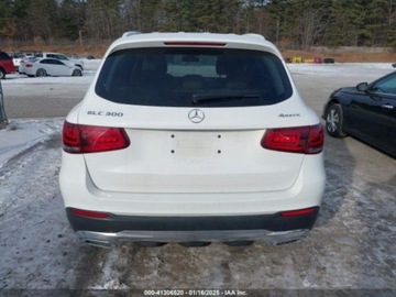 Mercedes GLC C253 2021 Mercedes-Benz GLC 2021r., 300, od ubezpieczalni 2.0 Benzyna 255KM, zdjęcie 5