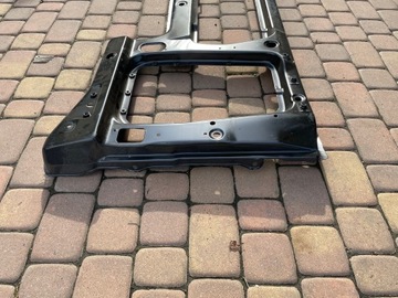 Iveco Stralis 13- Передняя переборка салона