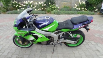 Kawasaki Ninja ZX-6R ZX6R 600 98-00 Рама хвостового багажника