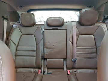 Porsche Cayenne III 2023 Porsche Cayenne Base 2023 3.0 Benzyna 335KM, zdjęcie 10