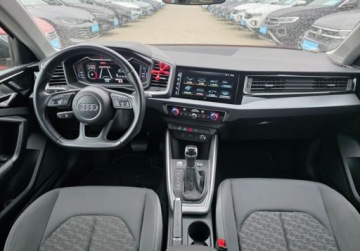 Audi A1 II 1.0 30 TFSI 116KM 2018 Audi A1 Sportback 30TFSI 116KM Advanced S tronic, Reflektory LED, Czujniki, zdjęcie 18