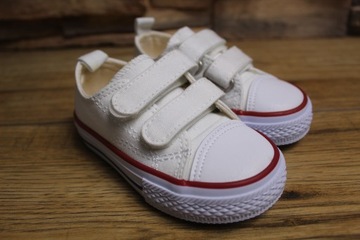 BUTY TRAMPKI APAWWA ROZ. 22