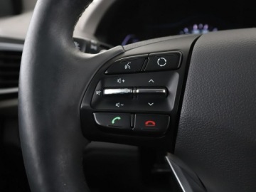 Hyundai IONIQ Hatchback 1.6 GDi 141KM 2017 Hyundai IONIQ Plug-In full LED jasne skóry klima, zdjęcie 31