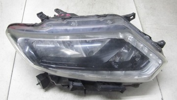 NISSAN X-TRAIL T32 LAMPA PRAWA PRZÓD 14-