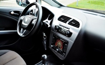 Seat Leon II 2009 Seat Leon Nawigacja, Czujniki parkowania, Automat, Ksenon 1.9 Diesel 105KM, zdjęcie 7