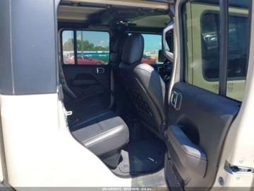 Jeep Gladiator 2022 Jeep Gladiator Mojave 2022 3.6l 3.6 Benzyna 285KM, zdjęcie 12