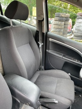 Fotele komplet FORD MONDEO MK3 KOMBI