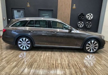 Mercedes Klasa E W213 All-Terrain 2.0 220d 194KM 2017 Mercedes-Benz Klasa E E 220D all terrain AUTOMAT195KMLED perfekcyjny za, zdjęcie 5
