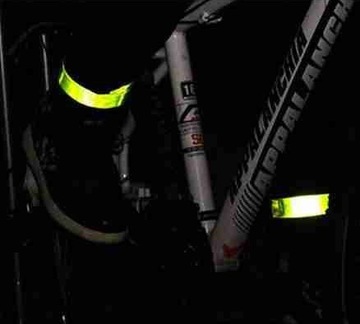 САМОЗЖИМНАЯ СВЕТООТРАЖАЮЩАЯ ЛЕНТА ДЛЯ ВЕЛОСИПЕДНЫХ РУК, 30 см