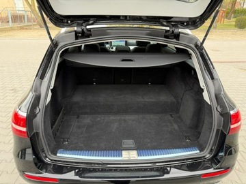 Mercedes Klasa E W213 Kombi Plug-in Facelifting 2.0 E300de 306KM 2022 Mercedes E 300 e Hybryda 50km na prądzie 2022, zdjęcie 28