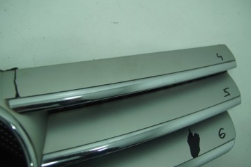 РЕШЕТКА ХРОМ № 4 ПЕРЕДНЯЯ ЛЕВАЯ MERCEDES SL R230 ПОДЪЕМНИК