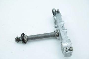 HYOSUNG XRX 125 SM 2007 НИЖНЯЯ ПОЛКА