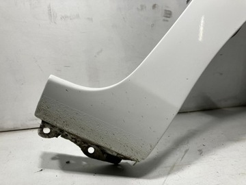 AURIS II BLATNÍK PŘEDNÍ PRAVÝ 040