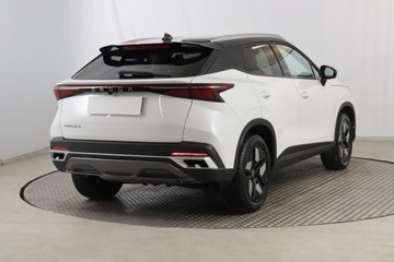 Omoda 5 1.6 T-GDI 147KM 2024 Omoda 5 1.6 T, Serwis ASO, Automat, VAT 23%, zdjęcie 4