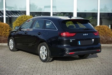 Kia Ceed III Kombi Facelifting 1.5 T-GDI 160KM 2023 Kia Ceed Bezwypadkowy Kamera Tempomat CarPlayAA klima 2stref. FV23, zdjęcie 3