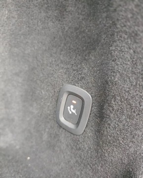 Volvo XC60 II 2022 Volvo XC 60 Lift FV 23 AWD Pakiet Dark HAK Head-UP 2.0 Diesel 197KM, zdjęcie 14