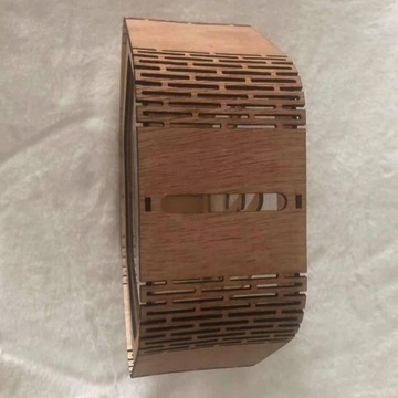 Деревянная коробочка для свадебных открыток в деревенском стиле