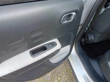 Citroen C3 III Hatchback 1.2 PureTech 82KM 2017 Citroen C3 1.2 PureTech LED Kamera Tempomat, zdjęcie 15