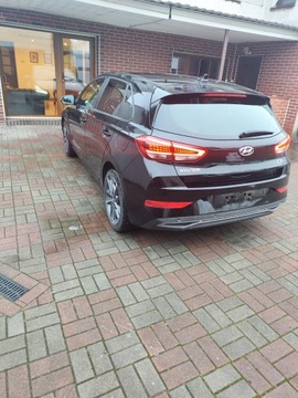 Hyundai i30 III Hatchback Facelifting 1.6 CRDi 115KM 2021 Samochód osobowy Hyundai I30 1.6D automat 2021 rok po opłatach super wersja, zdjęcie 7