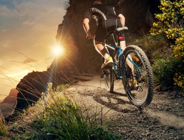 LAMPKA ROWEROWA LED LICZNIK KM PRĘDKOŚCIOMIERZ LAMPKA KIESZONKOWA