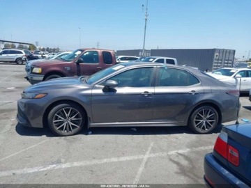 Toyota Camry IX 2023 Toyota Camry SE 2023 2.5l 2.5 Benzyna 203KM, zdjęcie 2