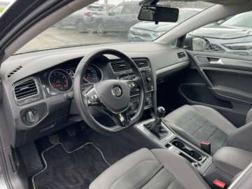 Volkswagen Golf VII Variant Facelifting 1.5 TSI BMT 130KM 2020 Volkswagen Golf Podgrz Klimatronik Czujniki park., zdjęcie 7